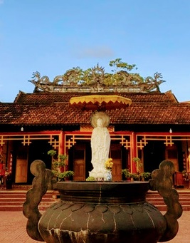 Bac Ai Pagoda
