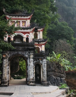 Tam Coc Pagoda