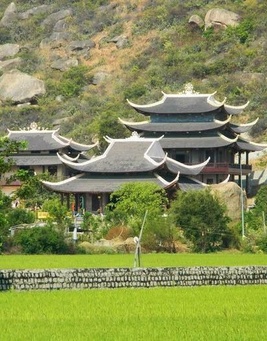 Thien Vien Truc Lam Vien Ngo